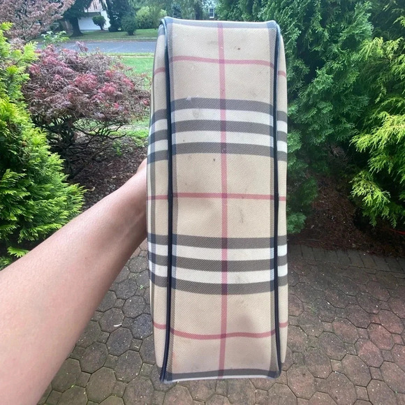 Burberry Novacheck Satchel, Small - Picture 11 of 13